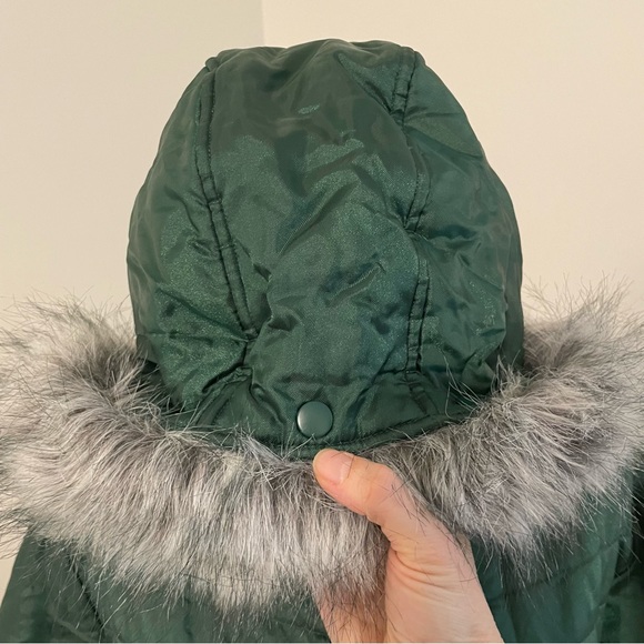 Vintage Reebok New York Jets NFL hooded puffy jacket fur trim - Picture 3 of 16